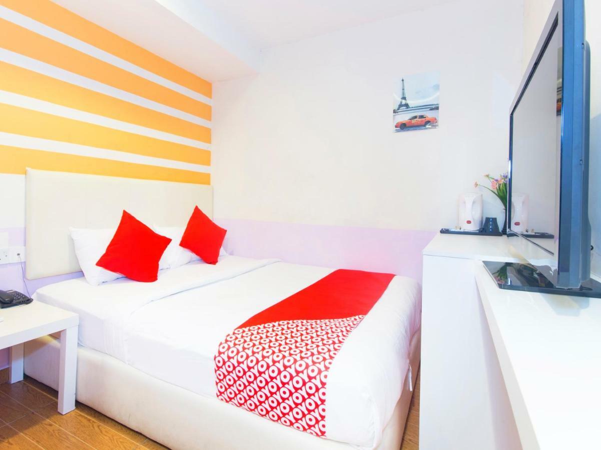 Oyo 419 City Boutique Hotel Bangi Exterior foto