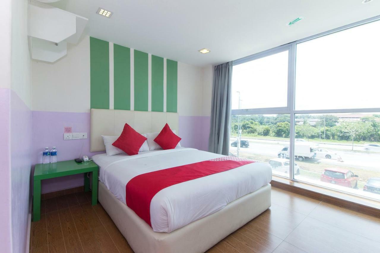 Oyo 419 City Boutique Hotel Bangi Exterior foto
